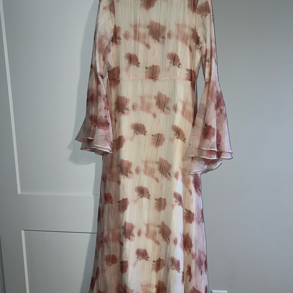 Chiffon Pink Floral Long Sleeve Pleated Maxi Dress - Picture 4 of 5